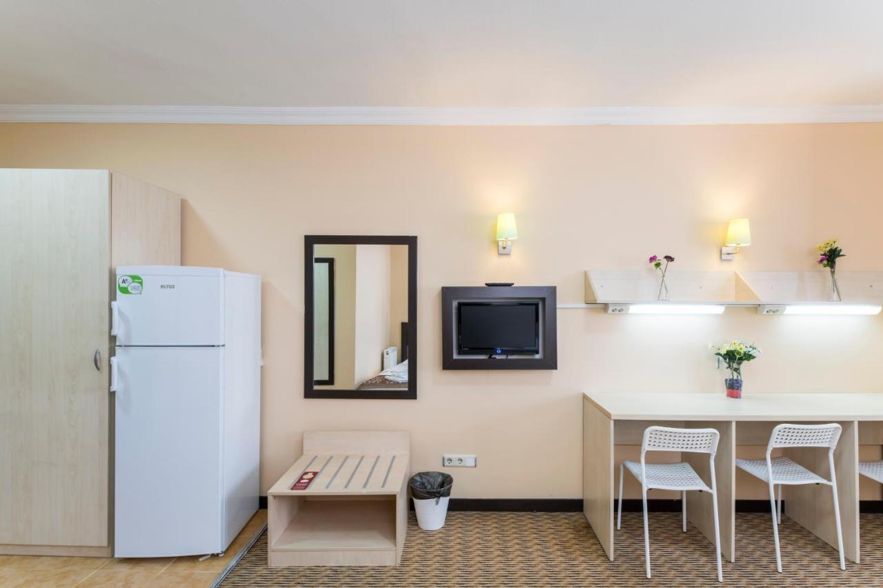 My Dome Economy Hotel Istanbul Eksteriør billede