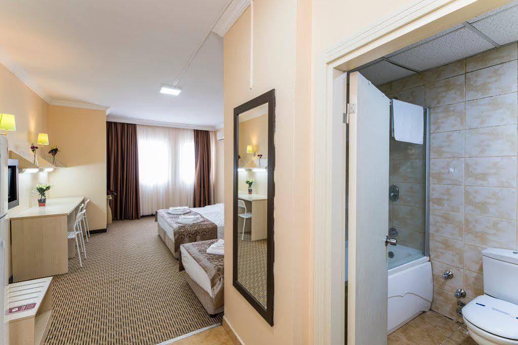 My Dome Economy Hotel Istanbul Eksteriør billede